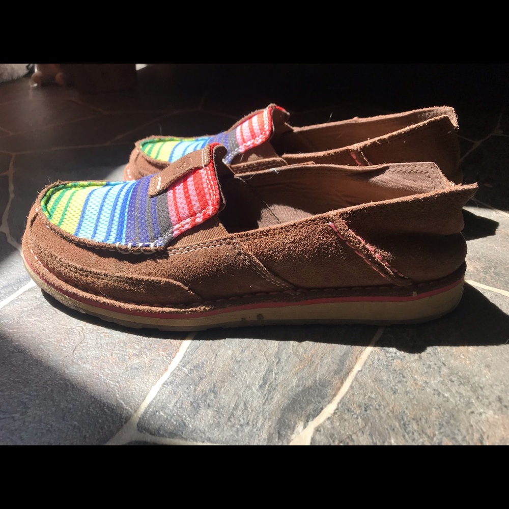 Ariat Serape Cruisers